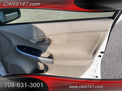 2012 Toyota Prius Two - Photo 25 - Midlothian, IL 60445