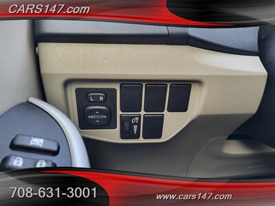2012 Toyota Prius Two - Photo 20 - Midlothian, IL 60445