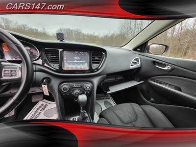 2013 Dodge Dart SXT   - Photo 12 - Midlothian, IL 60445