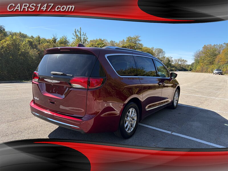 2020 Chrysler Pacifica Touring L - Photo 5 - Midlothian, IL 60445