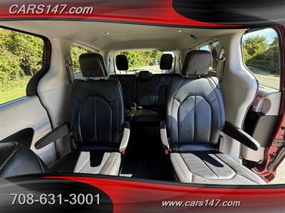 2020 Chrysler Pacifica Touring L - Photo 15 - Midlothian, IL 60445