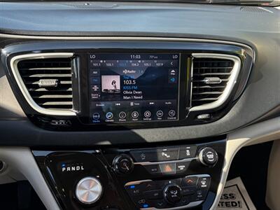 2020 Chrysler Pacifica Touring L - Photo 13 - Midlothian, IL 60445