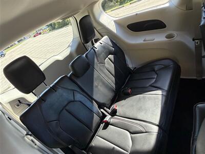2020 Chrysler Pacifica Touring L - Photo 22 - Midlothian, IL 60445
