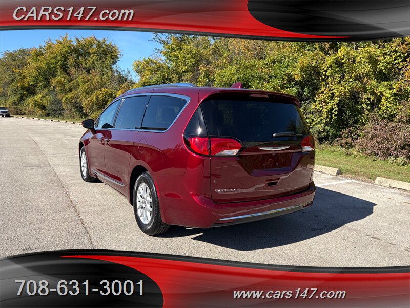 2020 Chrysler Pacifica Touring L - Photo 3 - Midlothian, IL 60445