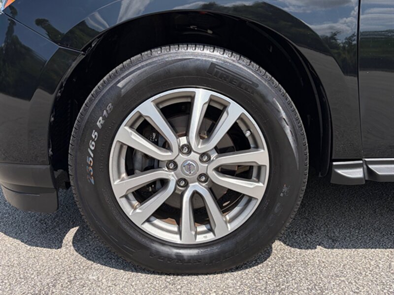 2015 Nissan Pathfinder SV - Photo 26 - Midlothian, IL 60445