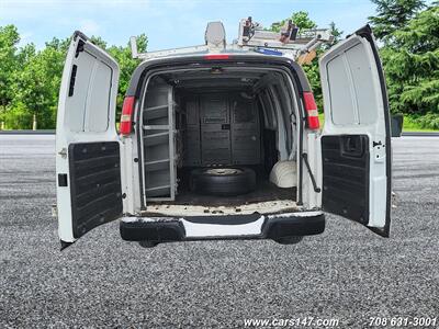 2013 Chevrolet Express 2500   - Photo 11 - Midlothian, IL 60445