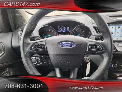 2017 Ford Escape SE   - Photo 16 - Midlothian, IL 60445