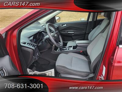 2017 Ford Escape SE   - Photo 11 - Midlothian, IL 60445
