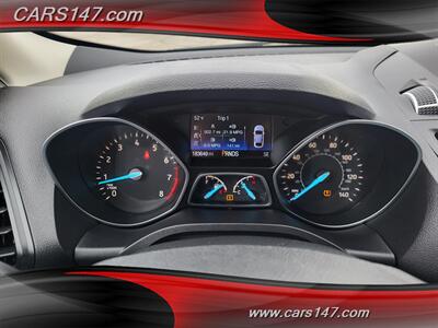 2017 Ford Escape SE   - Photo 17 - Midlothian, IL 60445