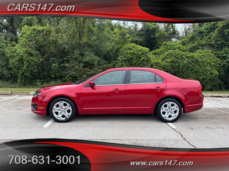 2011 Ford Fusion SE - Photo 2 - Midlothian, IL 60445