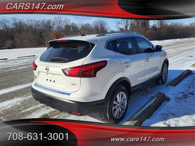 2017 Nissan Rogue Sport SV   - Photo 7 - Midlothian, IL 60445
