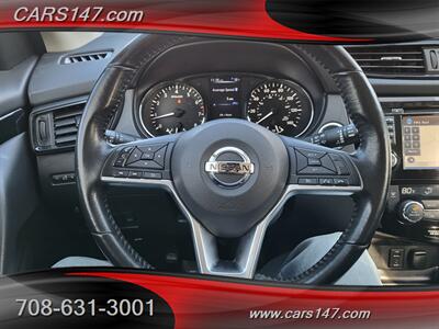 2017 Nissan Rogue Sport SV   - Photo 16 - Midlothian, IL 60445