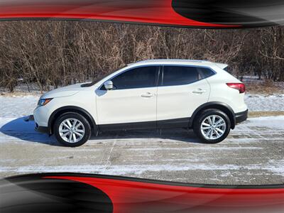 2017 Nissan Rogue Sport SV   - Photo 3 - Midlothian, IL 60445