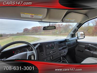2018 GMC Savana 3500   - Photo 12 - Midlothian, IL 60445