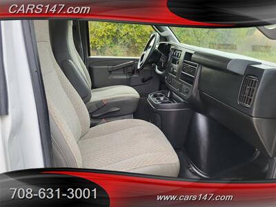 2018 GMC Savana 3500   - Photo 11 - Midlothian, IL 60445