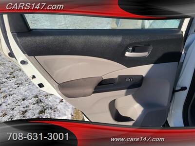 2012 Honda CR-V LX   - Photo 26 - Midlothian, IL 60445