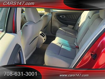 2012 Ford Taurus SEL - Photo 17 - Midlothian, IL 60445