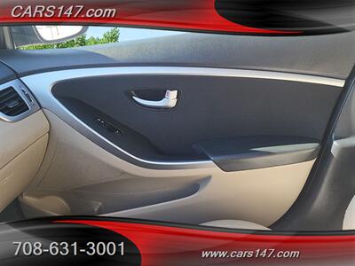 2014 Hyundai ELANTRA GT   - Photo 19 - Midlothian, IL 60445