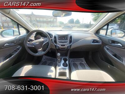 2017 Chevrolet Cruze LT Auto   - Photo 21 - Midlothian, IL 60445