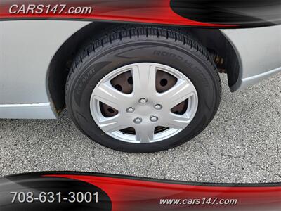 2005 Ford Focus ZX3 SE   - Photo 24 - Midlothian, IL 60445