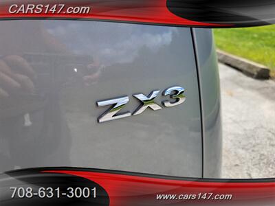2005 Ford Focus ZX3 SE   - Photo 22 - Midlothian, IL 60445