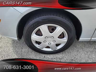 2005 Ford Focus ZX3 SE   - Photo 25 - Midlothian, IL 60445