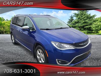 2018 Chrysler Pacifica Hybrid Limited   - Photo 7 - Midlothian, IL 60445