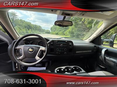 2010 Chevrolet Silverado 1500 LT - Photo 9 - Midlothian, IL 60445