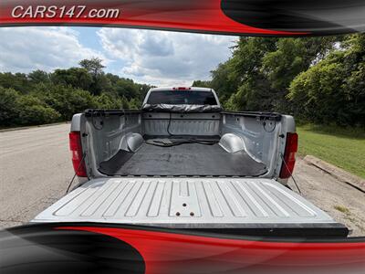 2010 Chevrolet Silverado 1500 LT - Photo 8 - Midlothian, IL 60445