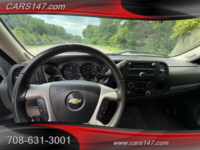 2010 Chevrolet Silverado 1500 LT - Photo 11 - Midlothian, IL 60445