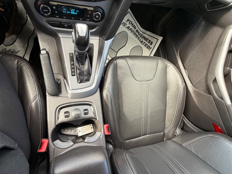 2014 Ford Focus Titanium - Photo 15 - Midlothian, IL 60445