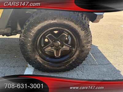 2007 Jeep Wrangler Unlimited X - Photo 24 - Midlothian, IL 60445