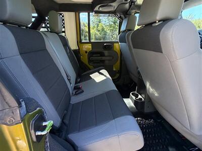 2007 Jeep Wrangler Unlimited X - Photo 20 - Midlothian, IL 60445