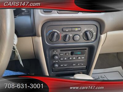 2002 Chevrolet Prizm LSi   - Photo 17 - Midlothian, IL 60445