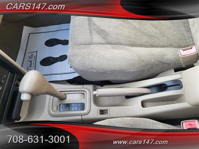 2002 Chevrolet Prizm LSi   - Photo 19 - Midlothian, IL 60445