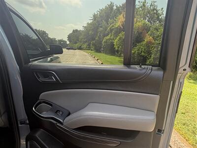 2016 Chevrolet Suburban LT   - Photo 29 - Midlothian, IL 60445