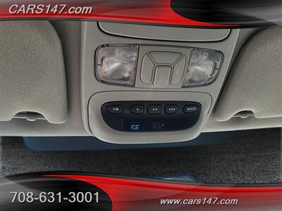 2005 Toyota Sienna CE 7 Passenger   - Photo 18 - Midlothian, IL 60445