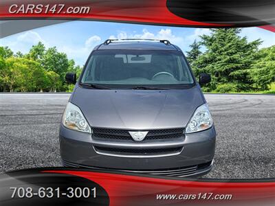 2005 Toyota Sienna CE 7 Passenger   - Photo 8 - Midlothian, IL 60445