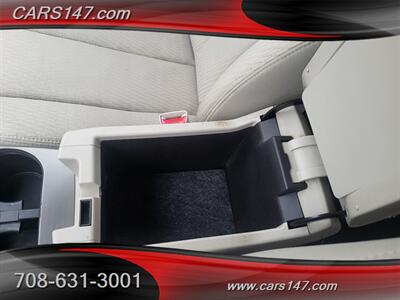 2010 Subaru Outback 3.6R Premium   - Photo 20 - Midlothian, IL 60445