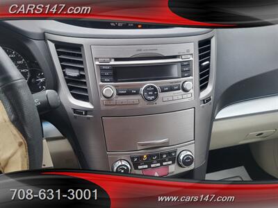 2010 Subaru Outback 3.6R Premium   - Photo 17 - Midlothian, IL 60445