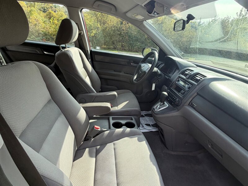 2009 Honda CR-V LX - Photo 17 - Midlothian, IL 60445