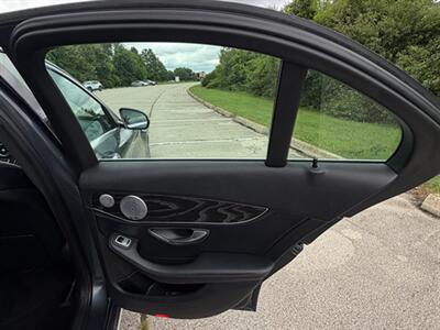 2015 Mercedes-Benz C 300 4MATIC   - Photo 23 - Midlothian, IL 60445