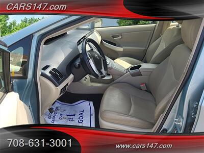 2015 Toyota Prius Two   - Photo 9 - Midlothian, IL 60445