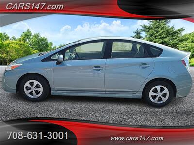 2015 Toyota Prius Two   - Photo 2 - Midlothian, IL 60445