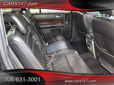 2009 Ford Flex SEL   - Photo 27 - Midlothian, IL 60445