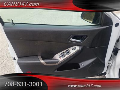 2009 Pontiac G6   - Photo 22 - Midlothian, IL 60445