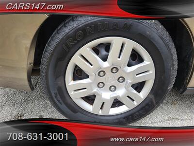 2012 Honda Odyssey LX   - Photo 30 - Midlothian, IL 60445