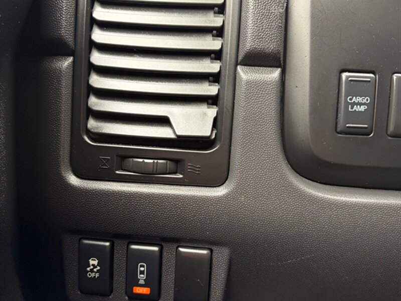 2014 Nissan Titan SV - Photo 20 - Midlothian, IL 60445