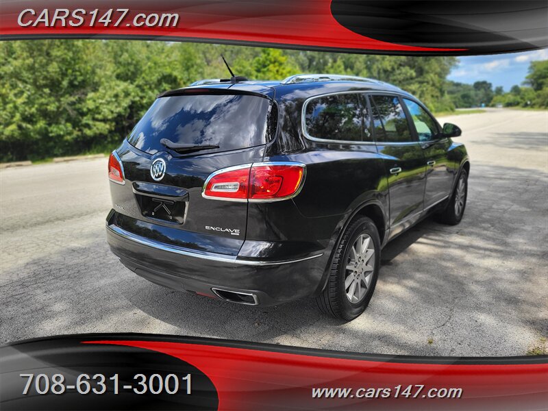 2017 Buick Enclave Leather photo 4