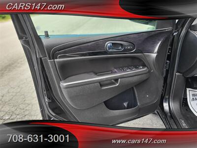 2017 Buick Enclave Leather   - Photo 12 - Midlothian, IL 60445
